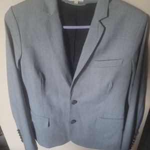 Aritzia, Sunday Best line, very gently used. Not a stain, tear or any damage.